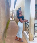 Dating Woman Cameroon to Yaoundé 4 : Armelle, 26 years